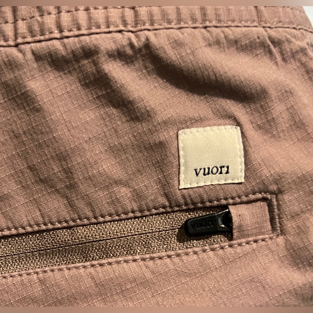 Vuori Ripstop Pant: Women’s DuraTera Pants Hazel small - Picture 6 of 12